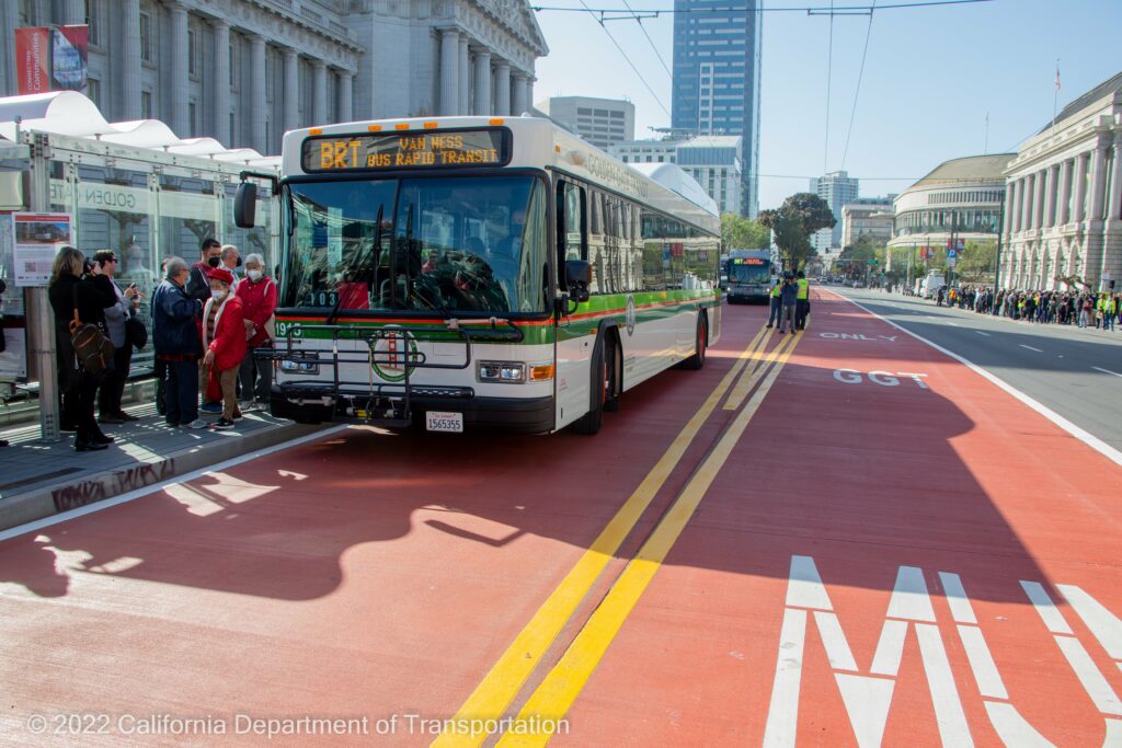 Photo by Sergio Ruiz of Van Ness BRT Ribbon Cutting_Caltrans